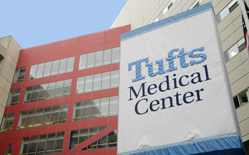 Curry College Nursing Students Join Tufts Medical Center to Support